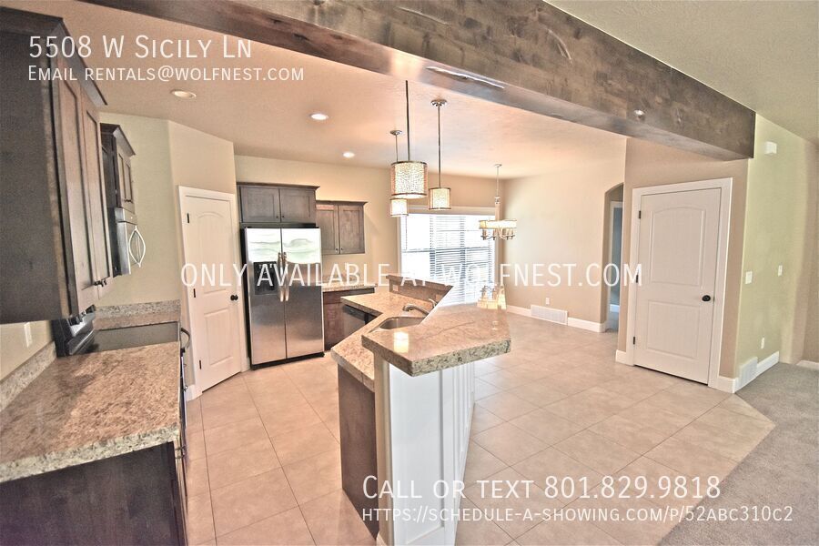 Sensational 3 Bed Highland Townhome! No Deposit Option! property image