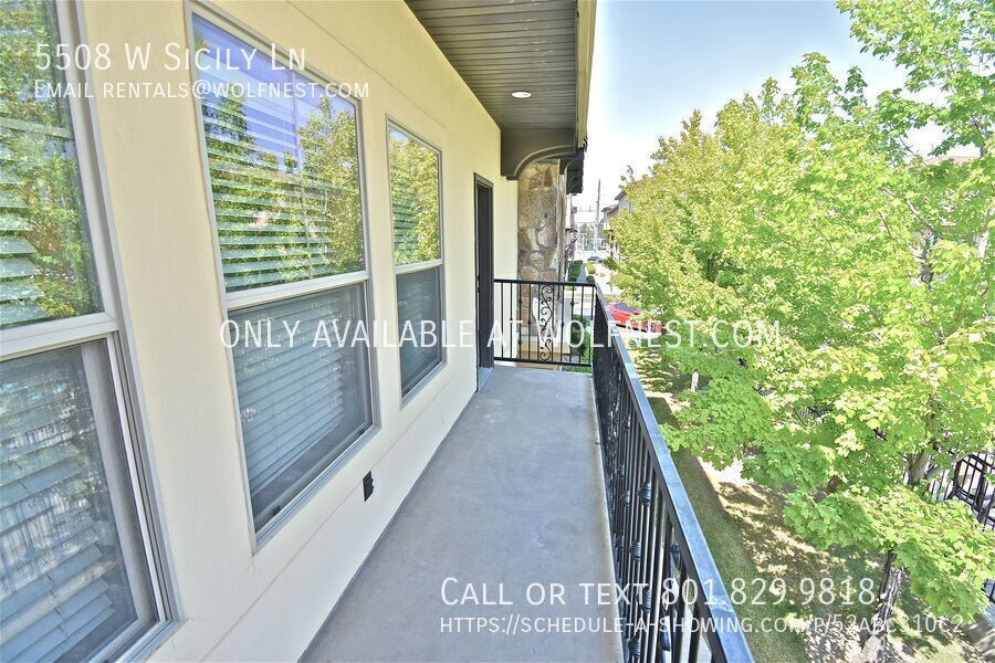 Sensational 3 Bed Highland Townhome! No Deposit Option! property image