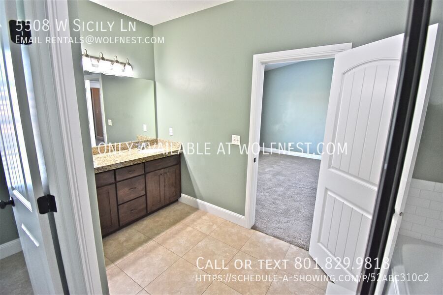 Sensational 3 Bed Highland Townhome! No Deposit Option! property image