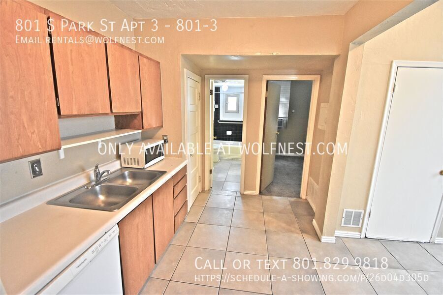 Fantastic 1 Bed Downtown Apt! No Deposit Option! property image