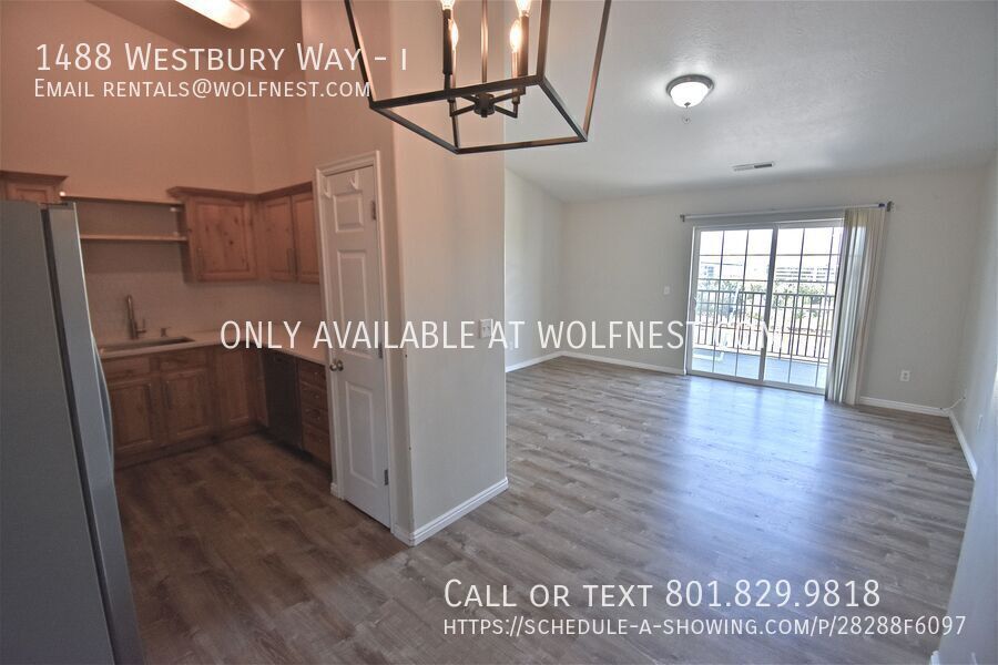 Beautiful 3 Bed Lehi Condo! No Deposit Option! property image