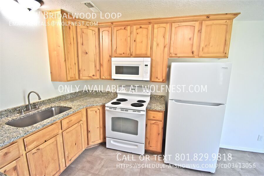 Stunning 3 Bed Lehi Townhome! No Deposit Option! property image