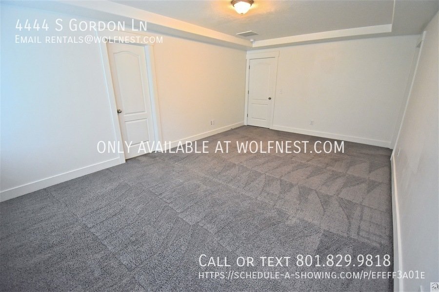 Spacious 3+ Bed Murray Townhome! No Deposit Option! property image