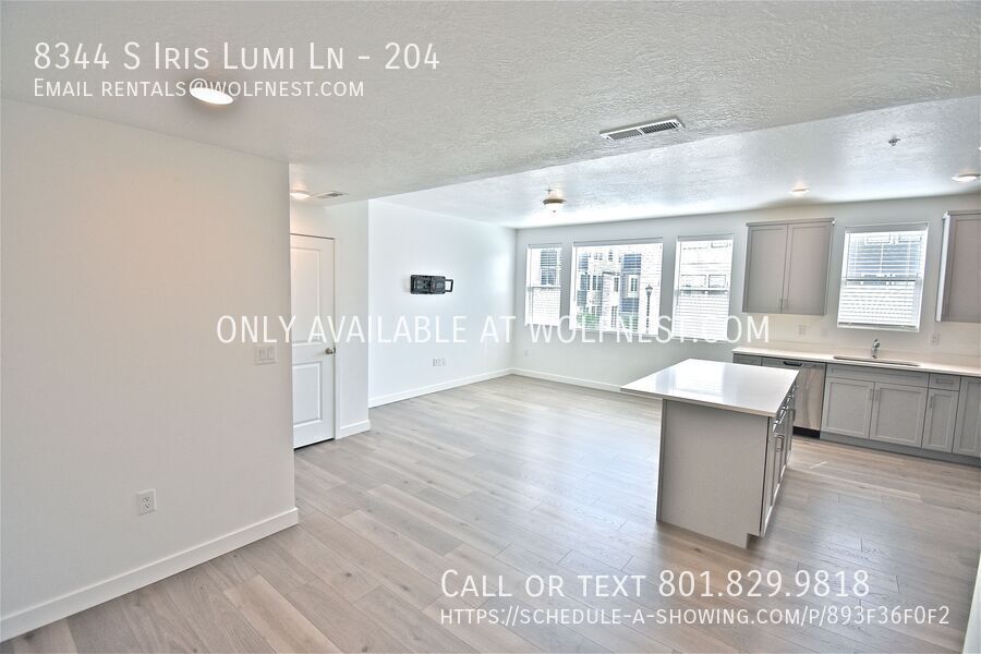 Beautiful 2 Bed Midvale Condo! No Deposit Option! property image