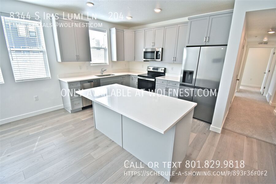 Beautiful 2 Bed Midvale Condo! No Deposit Option! property image