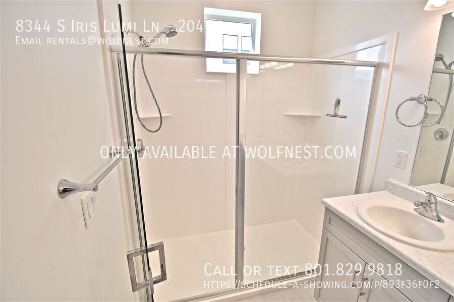 Beautiful 2 Bed Midvale Condo! No Deposit Option! property image