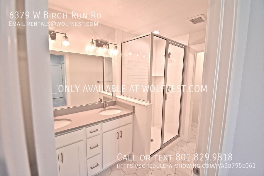 Beautiful 3 Bed Daybreak Townhome! No Deposit Option! property image