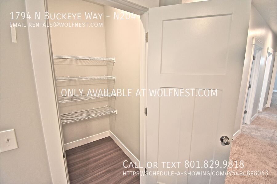 Stunning 3 Bed Saratoga Springs Condo! No Deposit Option! property image