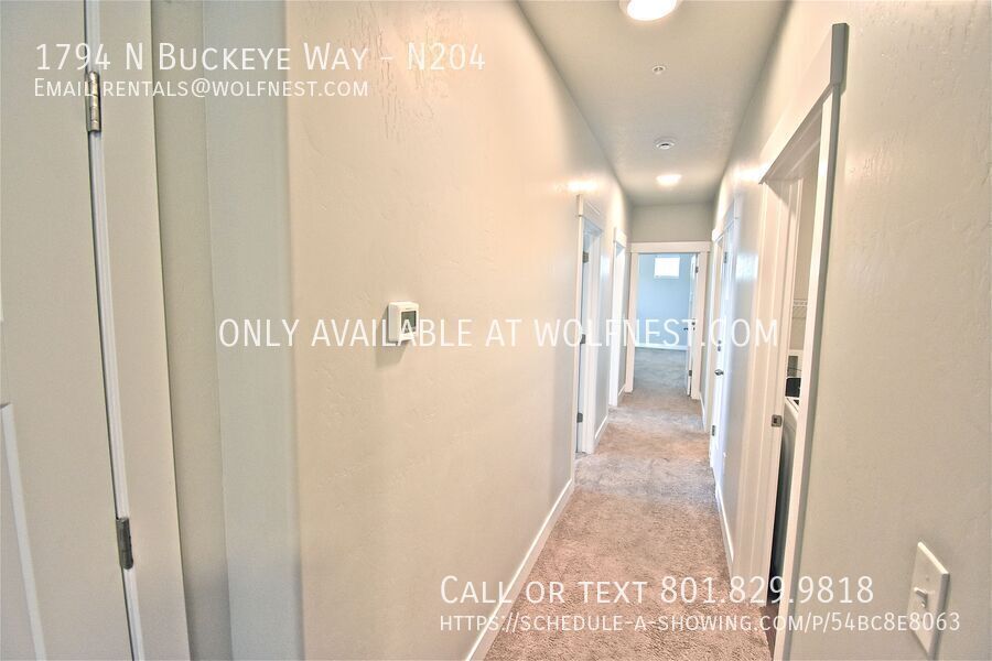 Stunning 3 Bed Saratoga Springs Condo! No Deposit Option! property image