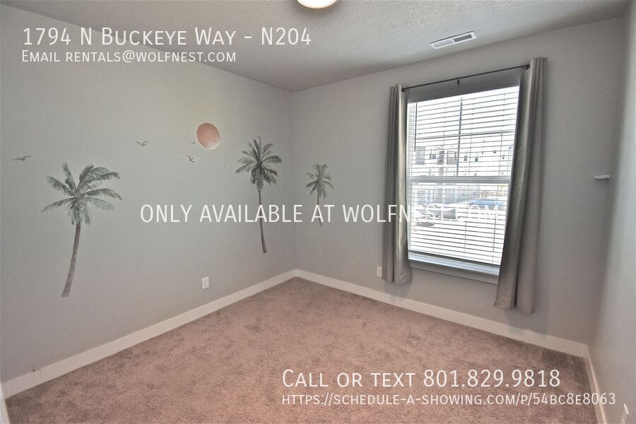 Stunning 3 Bed Saratoga Springs Condo! No Deposit Option! property image