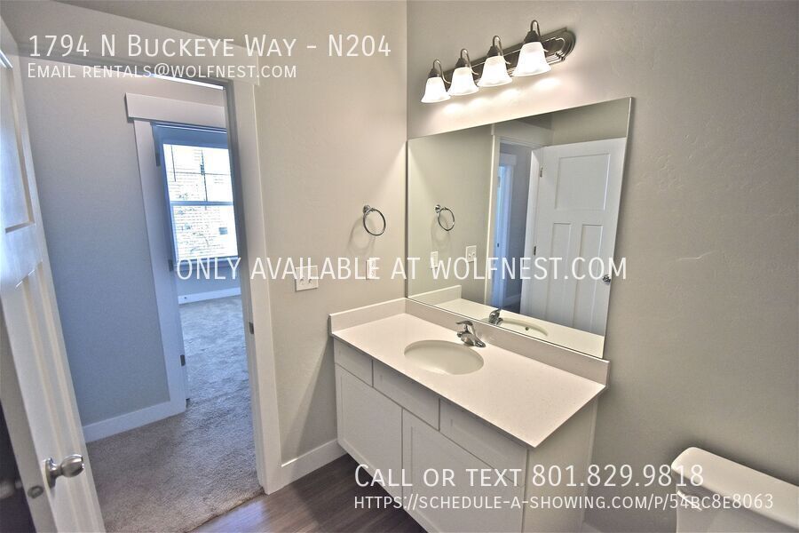 Stunning 3 Bed Saratoga Springs Condo! No Deposit Option! property image