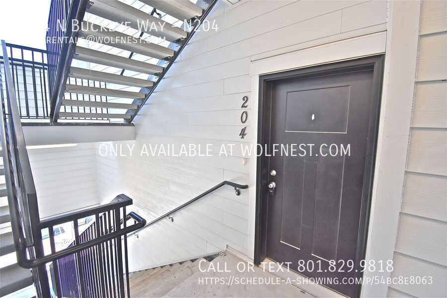 Stunning 3 Bed Saratoga Springs Condo! No Deposit Option! property image