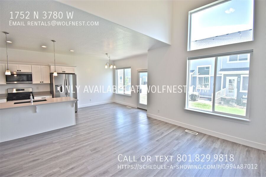 Stunning 4 Bed Lehi Townhome! No Deposit Option! property image