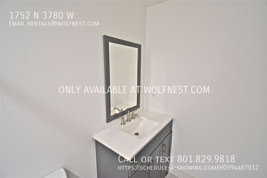 Stunning 4 Bed Lehi Townhome! No Deposit Option! property image