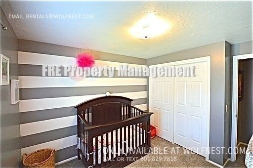 Beautiful 5 Bed Sandy Home! No Deposit Option! property image
