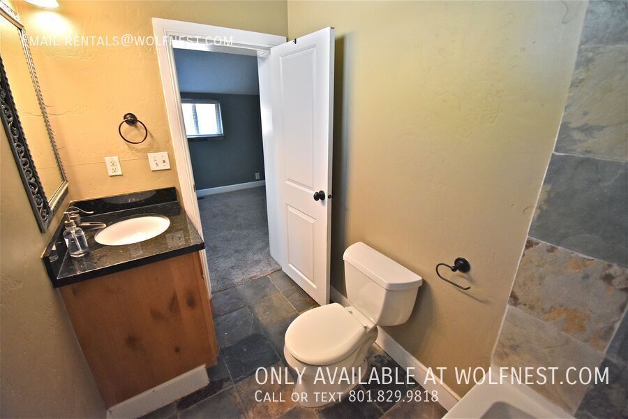 Beautiful 3 Bed 9th & 9th Home! No Deposit Option! property image