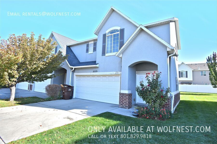 Lovely 3 Bed West Valley Townhome! No Deposit Option! property image