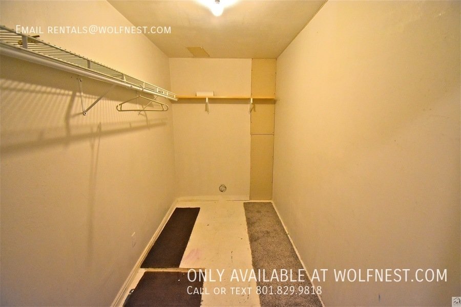 Spacious 4 Bedroom Draper Home with 2 Kitchens! No Deposit Option! property image