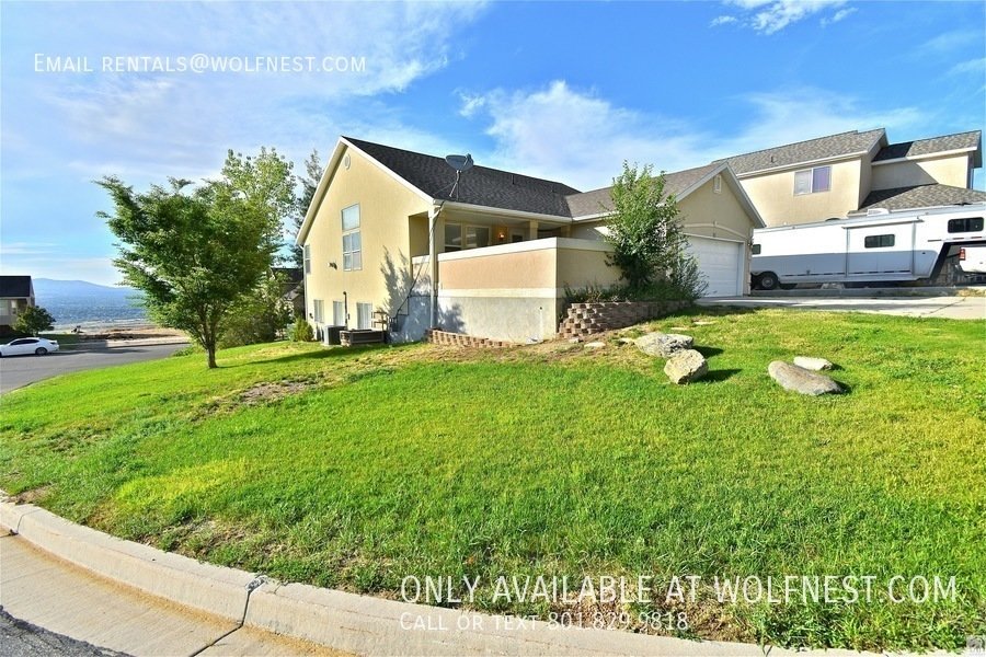 Spacious 4 Bedroom Draper Home with 2 Kitchens! No Deposit Option! property image