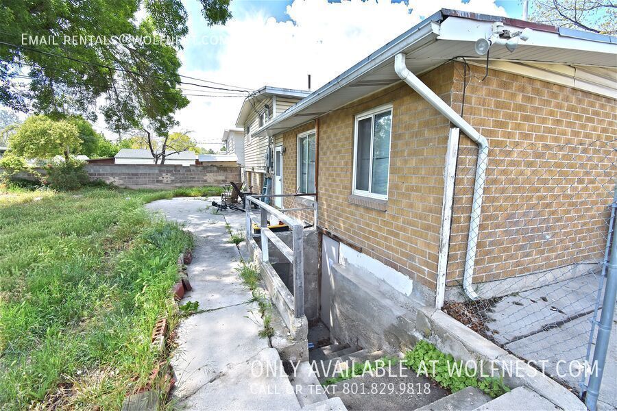Lovely 3 Bed Taylorsville Upstairs Unit! No Deposit Option! property image