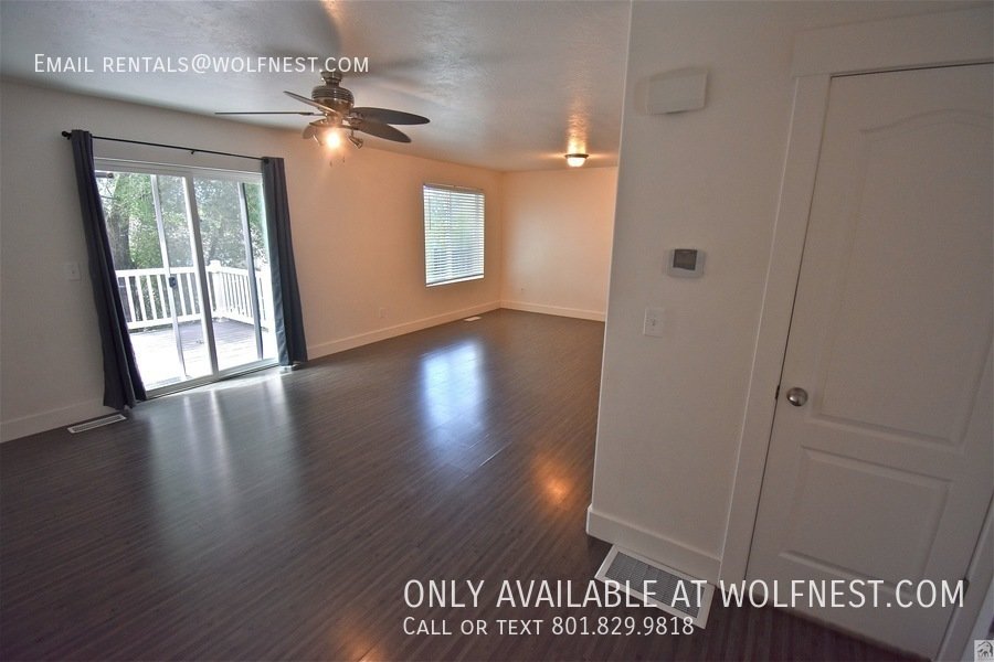 Spacious 3+ Bed Murray Townhome! No Deposit Option! property image