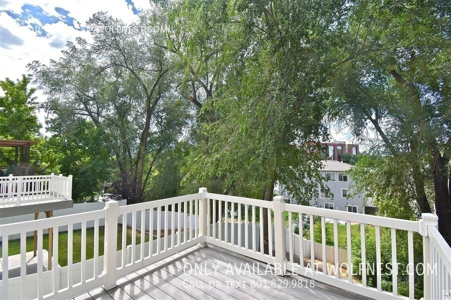 Spacious 3+ Bed Murray Townhome! No Deposit Option! property image