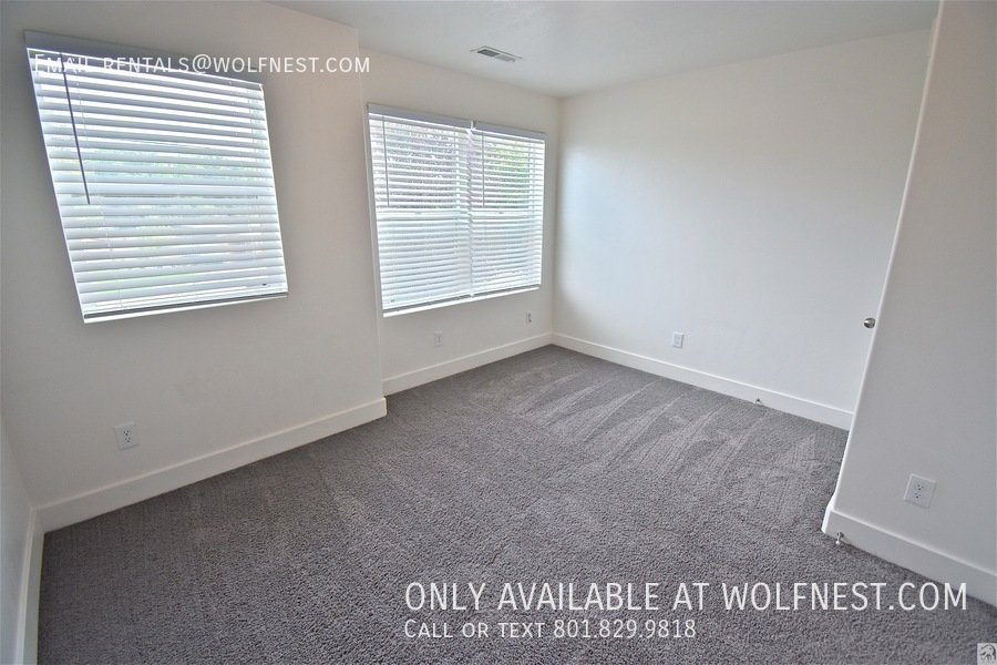 Spacious 3+ Bed Murray Townhome! No Deposit Option! property image