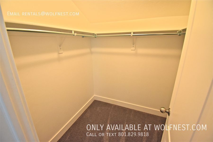 Spacious 3+ Bed Murray Townhome! No Deposit Option! property image