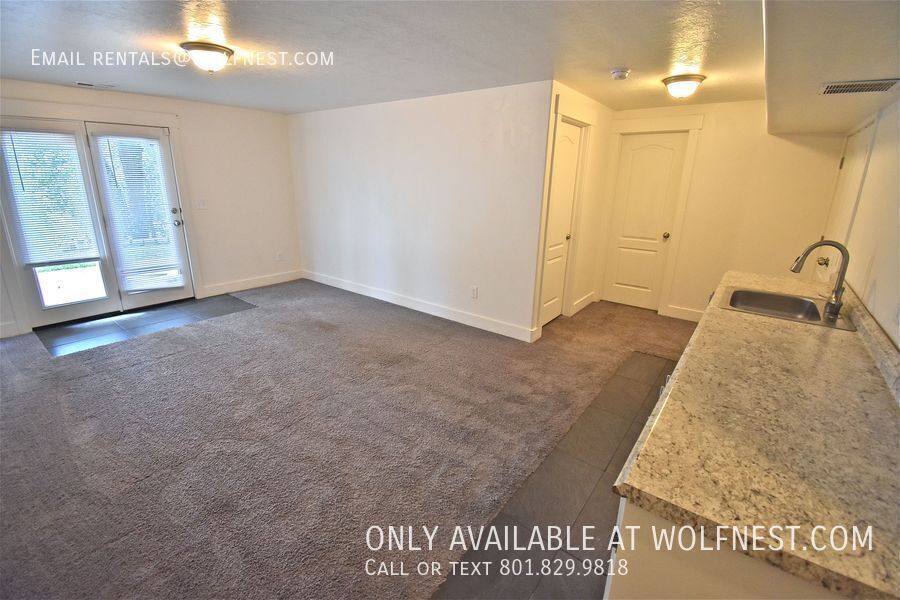 Spacious 3+ Bed Murray Townhome! No Deposit Option! property image