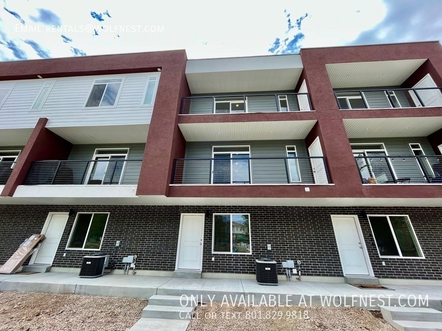 Newer 2 Bed Clearfield Townhome! No Deposit Option! property image