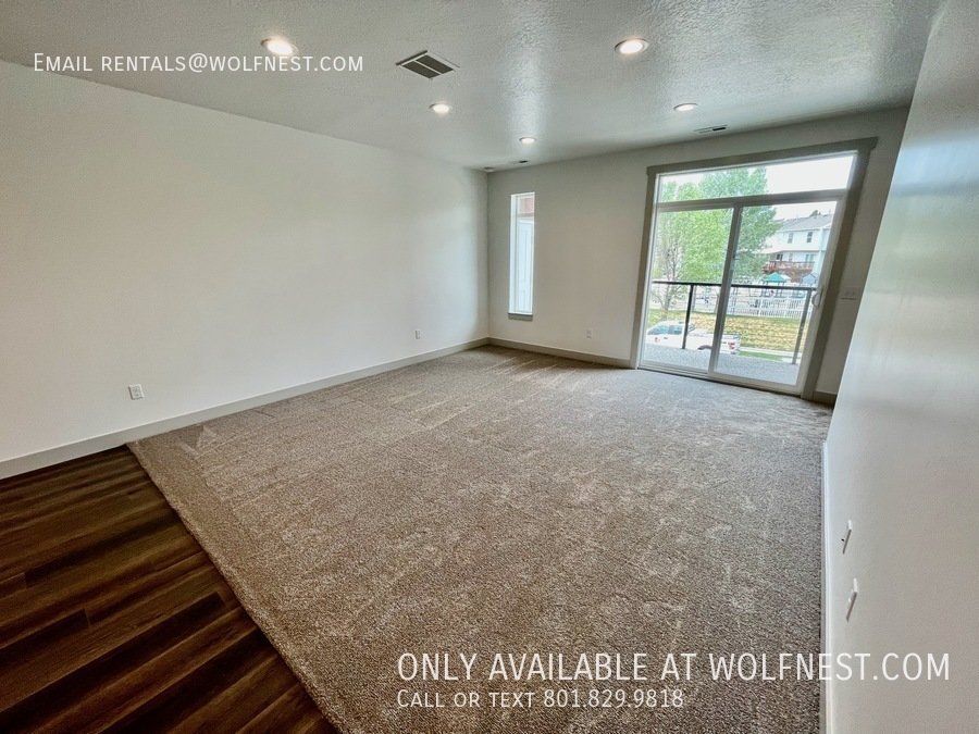 Newer 2 Bed Clearfield Townhome! No Deposit Option! property image