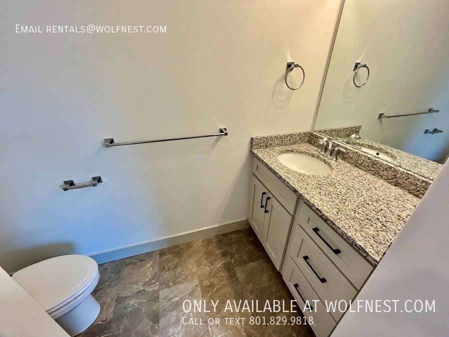 Newer 2 Bed Clearfield Townhome! No Deposit Option! property image