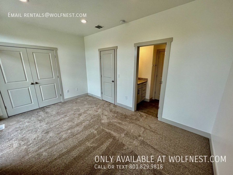 Newer 2 Bed Clearfield Townhome! No Deposit Option! property image