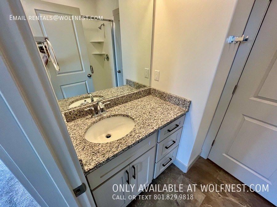 Newer 2 Bed Clearfield Townhome! No Deposit Option! property image
