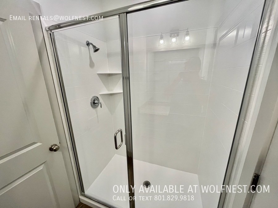 Newer 2 Bed Clearfield Townhome! No Deposit Option! property image