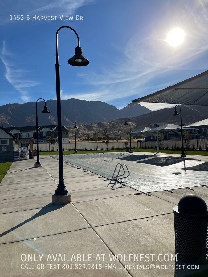 Newer 3 Bed Santaquin Tonwhome! No Deposit Option! property image