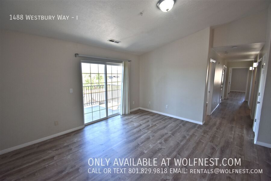 Beautiful 3 Bed Lehi Condo! No Deposit Option! property image
