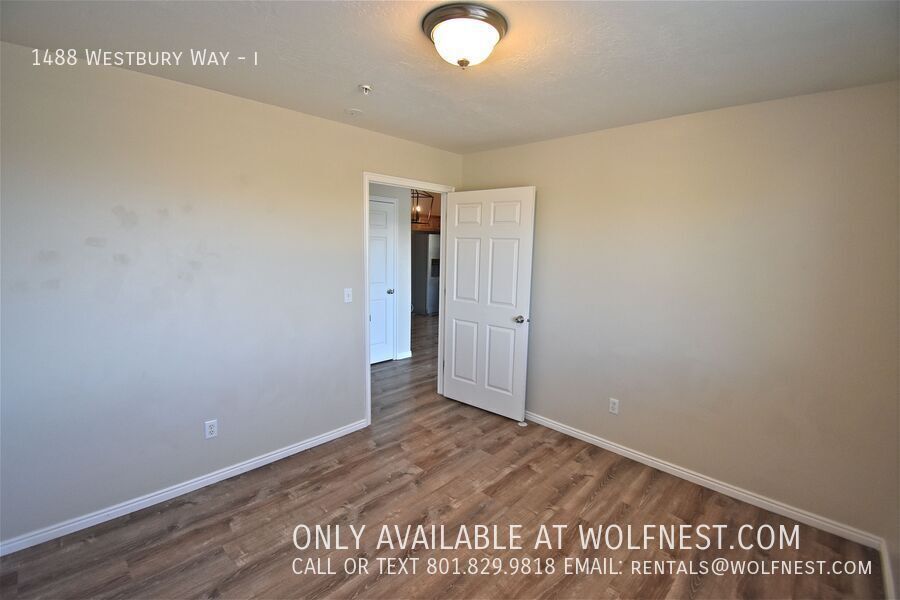 Beautiful 3 Bed Lehi Condo! No Deposit Option! property image