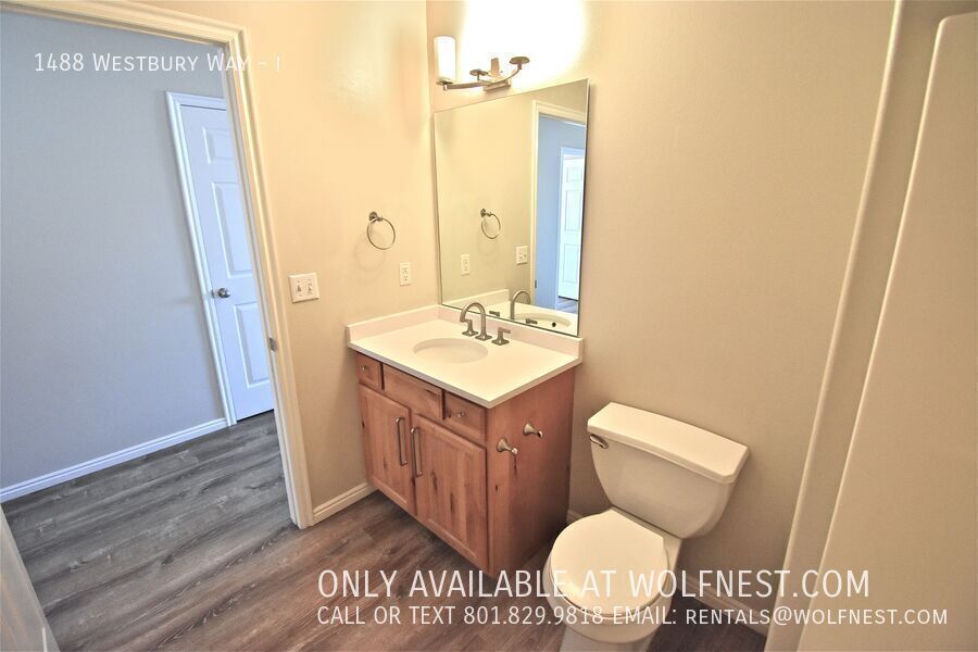 Beautiful 3 Bed Lehi Condo! No Deposit Option! property image
