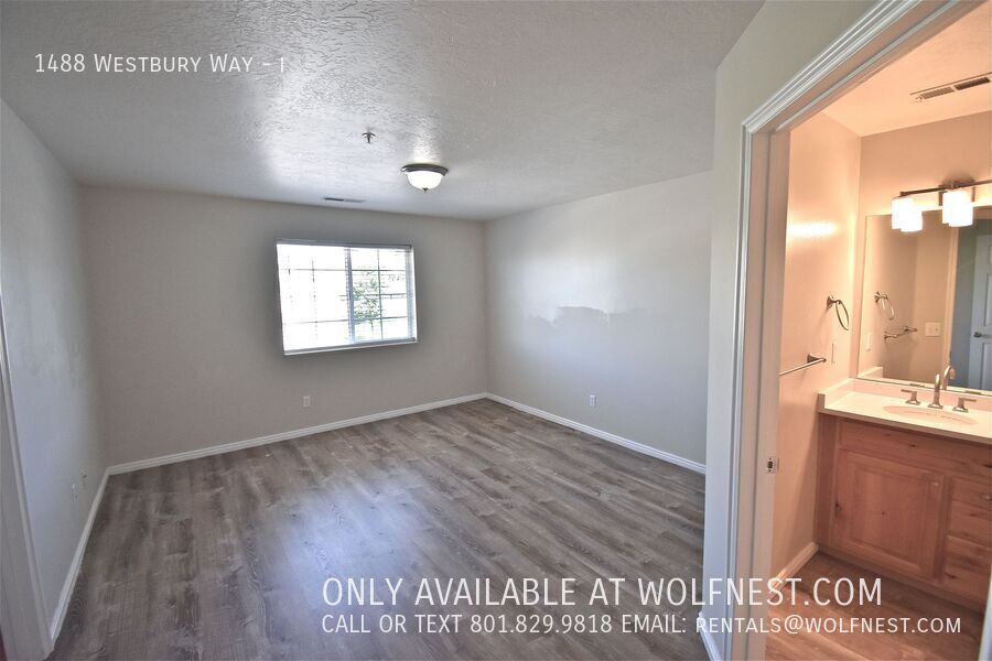 Beautiful 3 Bed Lehi Condo! No Deposit Option! property image
