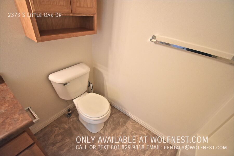 Lovely 3 Bed West Valley Townhome! No Deposit Option! property image