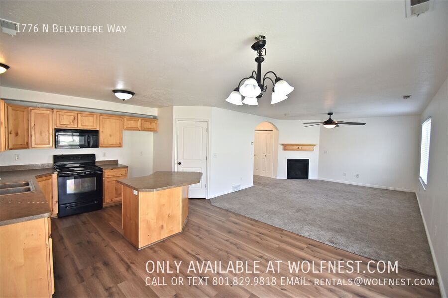 Beautiful 3 Bed Layton Home! No Deposit Option! property image