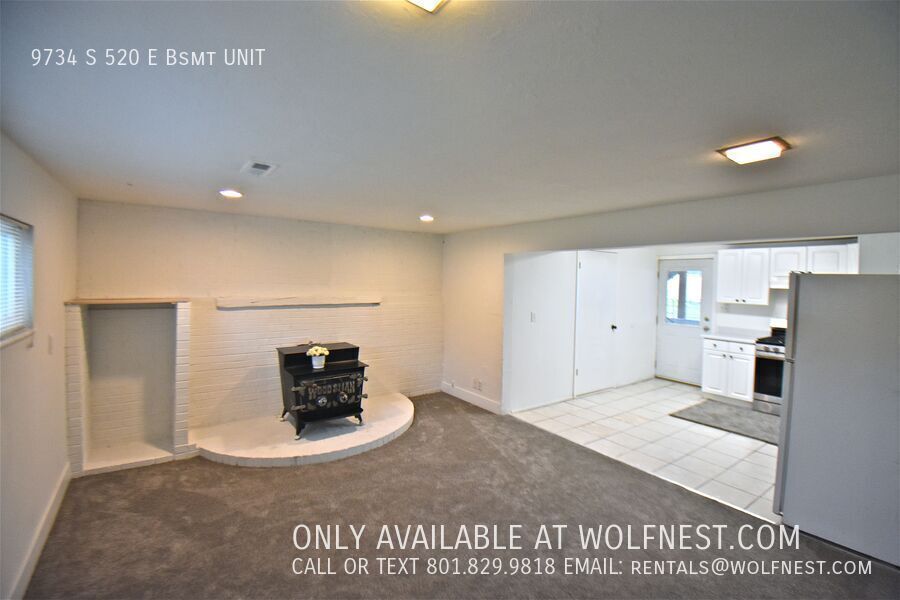 Lovely 2 Bed Sandy Bsmt Unit! No Deposit Option! property image