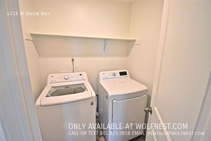 Gorgeous 4 Bed Lehi Townhome! No Deposit Option! property image