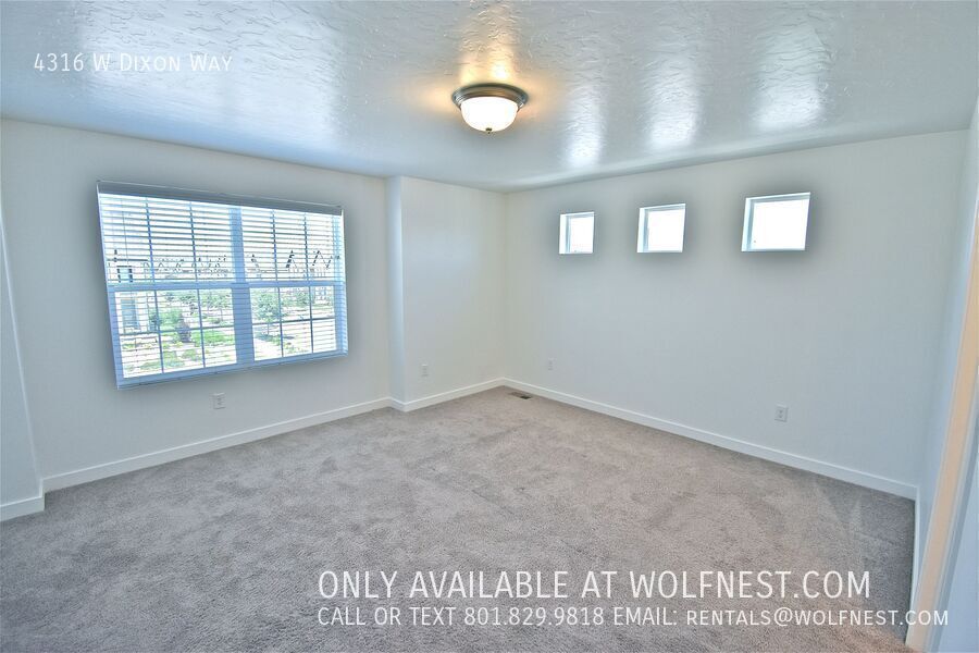 Gorgeous 4 Bed Lehi Townhome! No Deposit Option! property image
