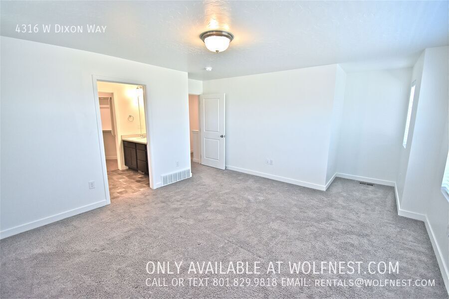 Gorgeous 4 Bed Lehi Townhome! No Deposit Option! property image