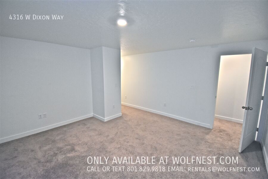 Gorgeous 4 Bed Lehi Townhome! No Deposit Option! property image