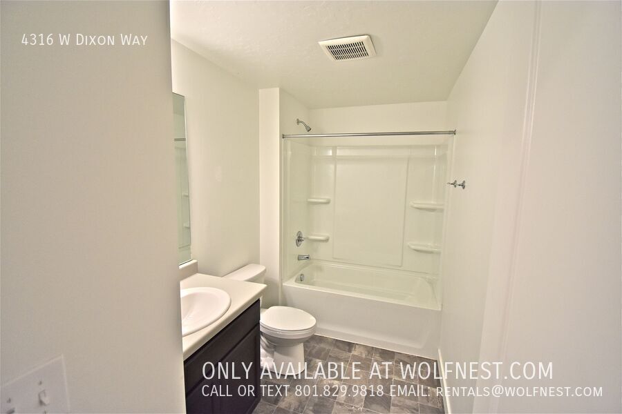 Gorgeous 4 Bed Lehi Townhome! No Deposit Option! property image
