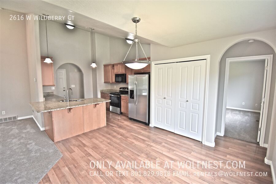 Stunning 4 Bed Lehi Home! No Deposit Option! property image