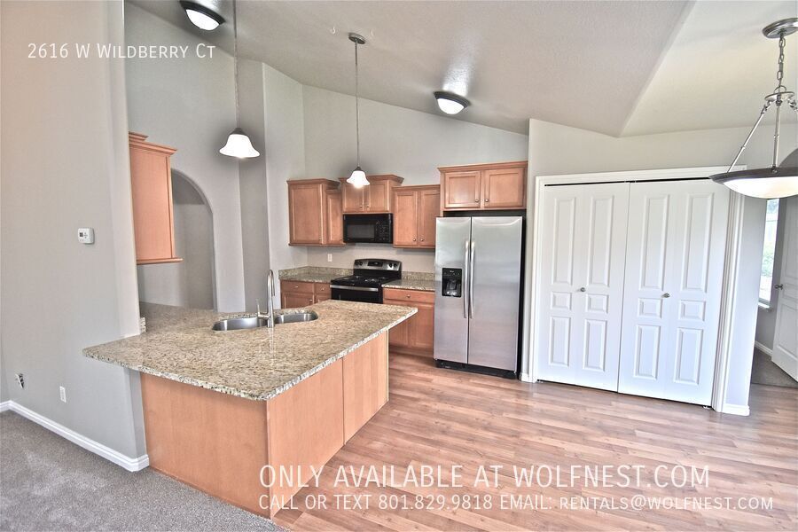 Stunning 4 Bed Lehi Home! No Deposit Option! property image